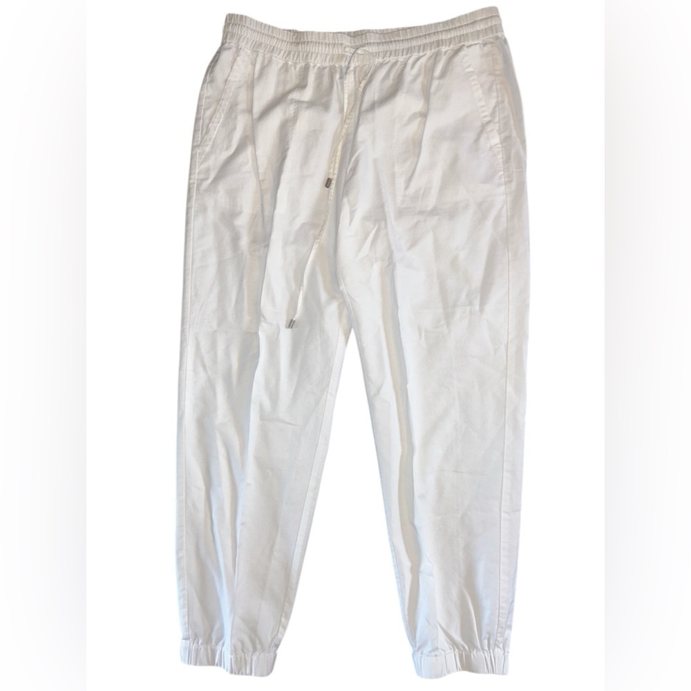 Eileen Fisher White Jogger style with Elastic Waistband